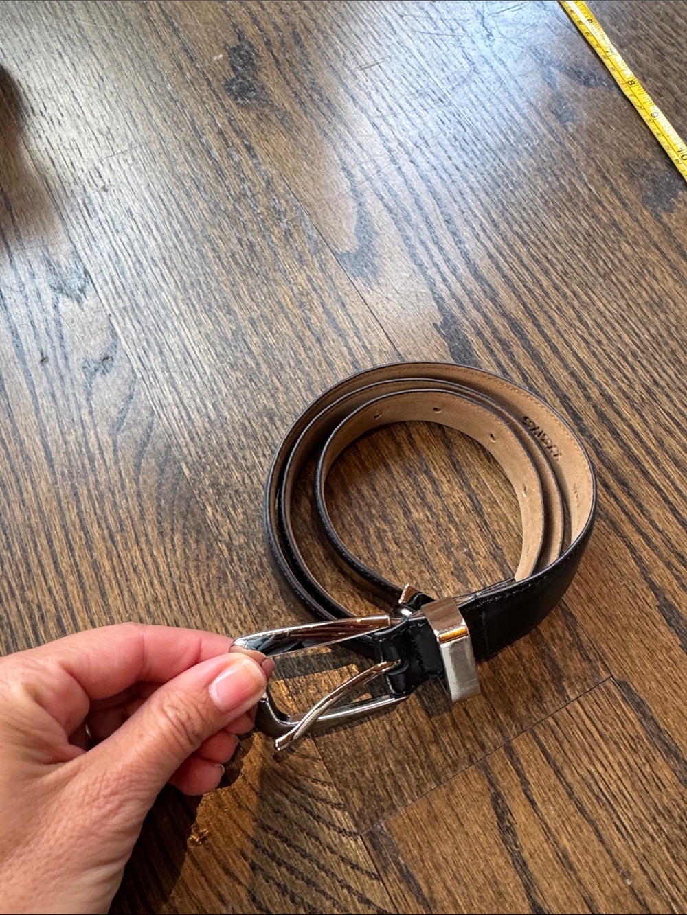 Women’s Classic Black Leather Strap Belt - Home Accents